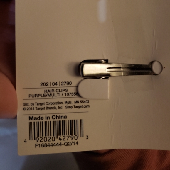 3 for $9 Sparkle Beaded Flower Hair Clips. - Picture 4 of 7